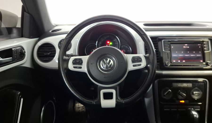 Volkswagen Beetle 2.5 SPORT TIPTRONIC Hatchback 2017