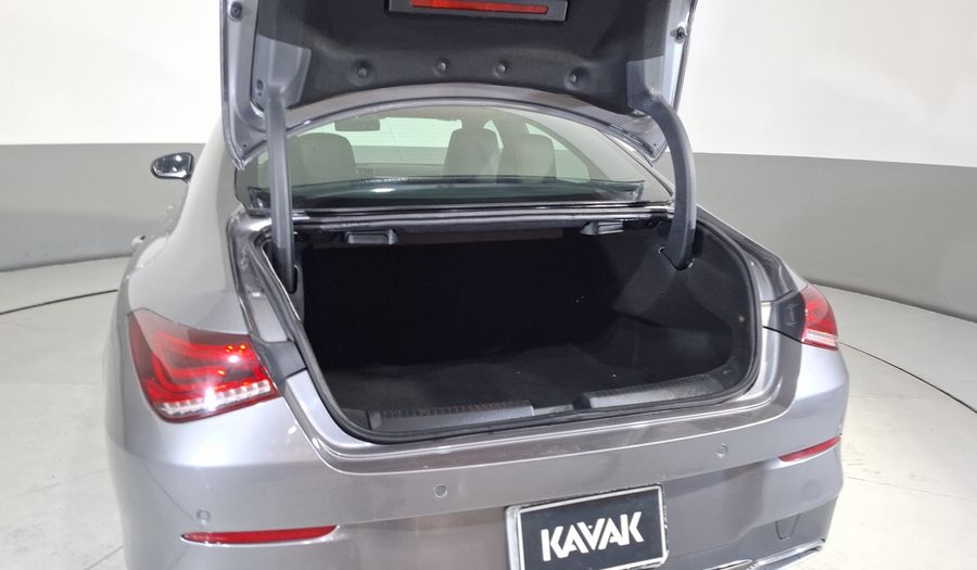 Mercedes Benz Clase Cla 1.3 CLA 200 PROGRESSIVE DCT Coupe 2020