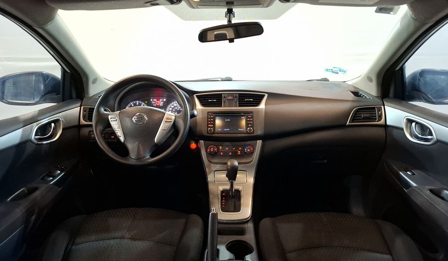 Nissan Sentra 1.8 SR NAVI CVT Sedan 2015