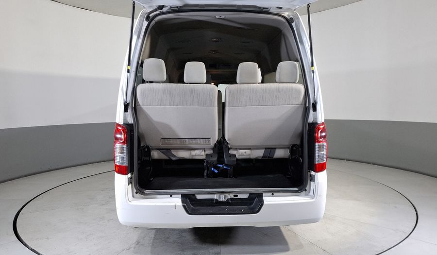 Nissan Nv350 Urvan 2.5 14 PASAJEROS AMPLIA AA Van 2024