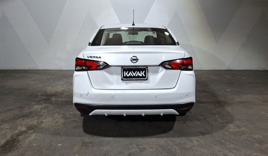 Nissan Versa 1.6 SENSE Sedan 2020