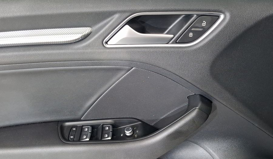 Audi A3 1.4 35 SELECT DCT Sedan 2019