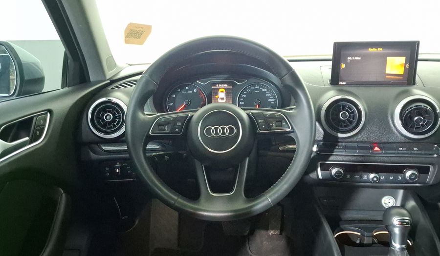 Audi A3 1.4 35 SELECT DCT Sedan 2019