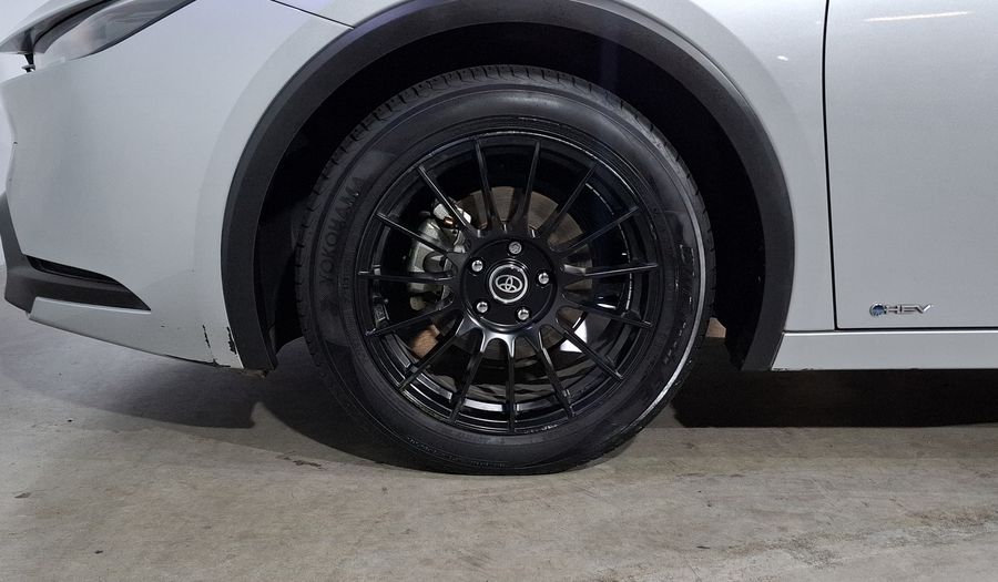 Toyota Prius 1.8 HEV BASE AUTO Hatchback 2023
