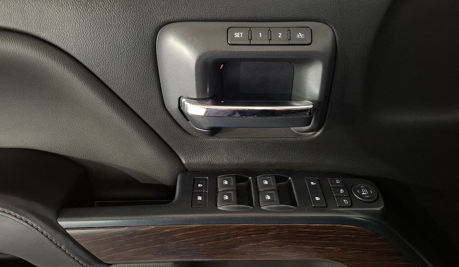 Gmc Sierra 6.2 DENALI G AT 4WD Pickup 2017