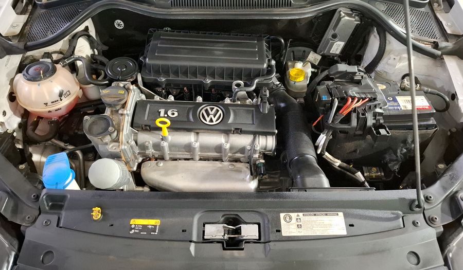 Volkswagen Polo 1.6 COMFORTLINE PLUS AUTO Hatchback 2020