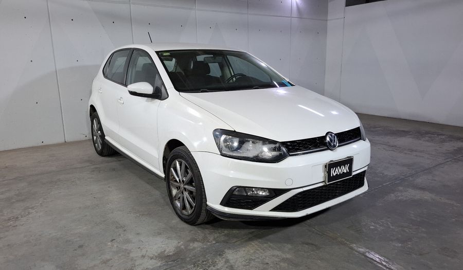 Volkswagen Polo 1.6 COMFORTLINE PLUS AUTO Hatchback 2020