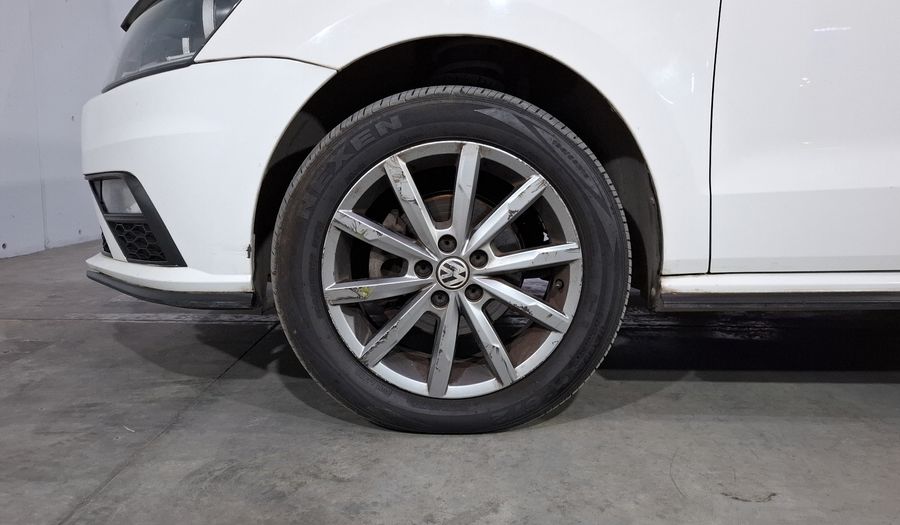 Volkswagen Polo 1.6 COMFORTLINE PLUS AUTO Hatchback 2020