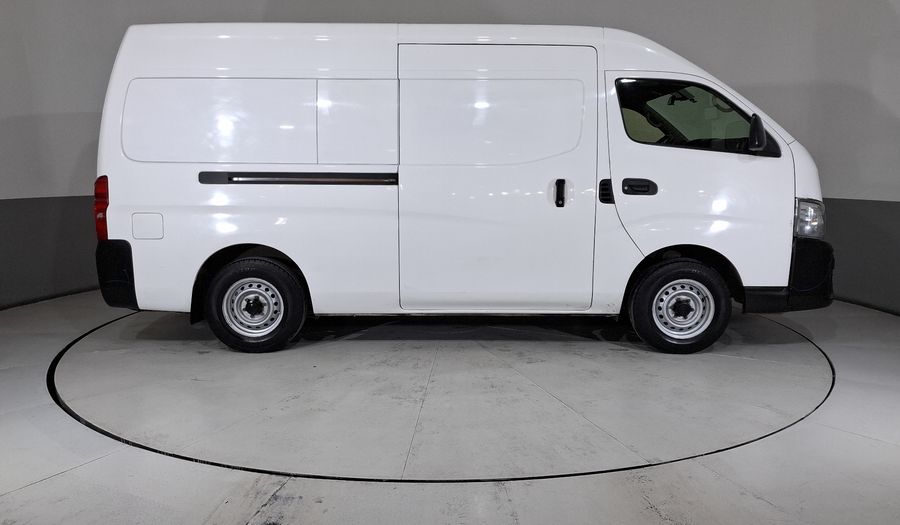Nissan Nv350 Urvan 2.5 PANEL AMPLIA AA Van 2023