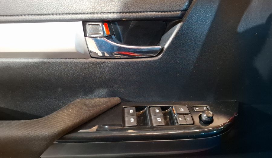 Toyota Hilux 2.8 DIESEL AUTO 4WD DOBLE CABINA Pickup 2021