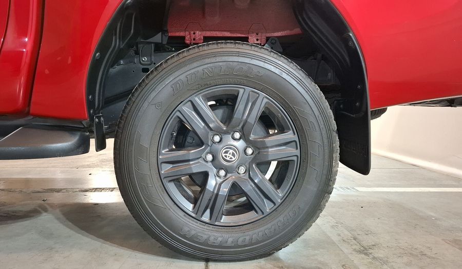 Toyota Hilux 2.8 DIESEL AUTO 4WD DOBLE CABINA Pickup 2021