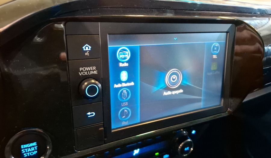 Toyota Hilux 2.8 DIESEL AUTO 4WD DOBLE CABINA Pickup 2021