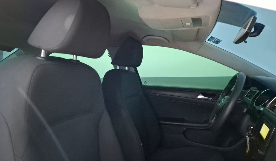 Volkswagen Jetta 2.0 TIPTRONIC Sedan 2015