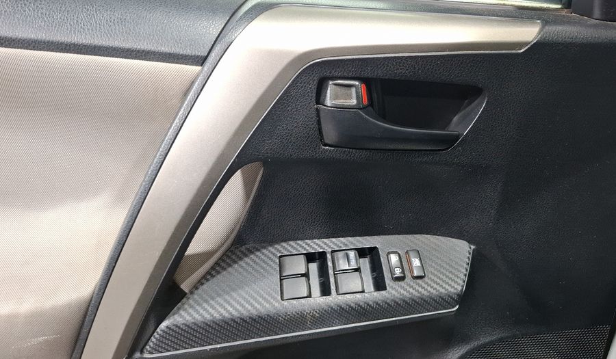 Toyota Rav4 2.5 LE AT Suv 2014