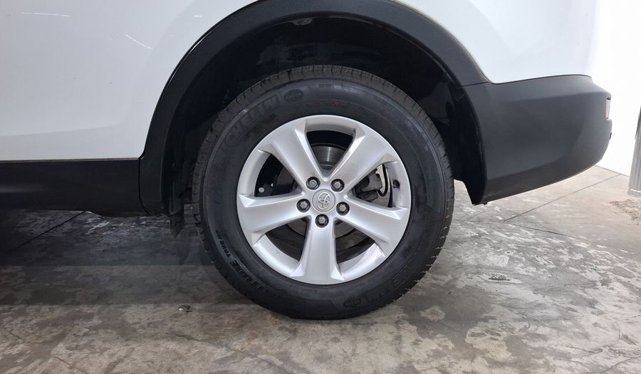 Toyota Rav4 2.5 LE AT Suv 2014