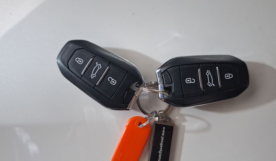 Peugeot 3008 2.0 HDI GT PACK TIPTRONIC Suv 2021