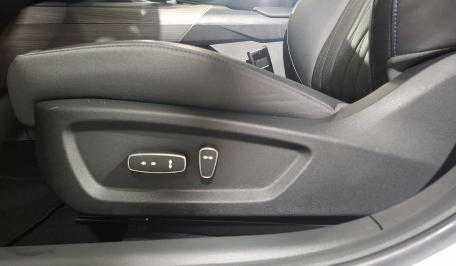 Changan Eado Plus 1.5 PHEV IDD PREMIUM CVT Sedan 2026