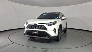 Toyota • RAV4