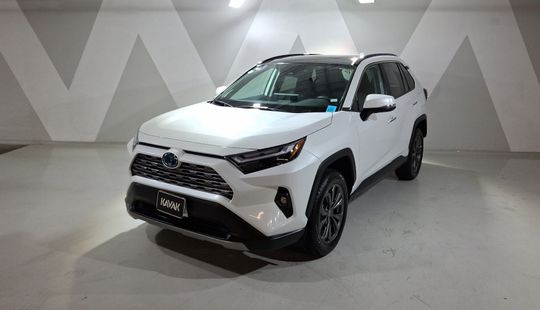 Toyota • RAV4