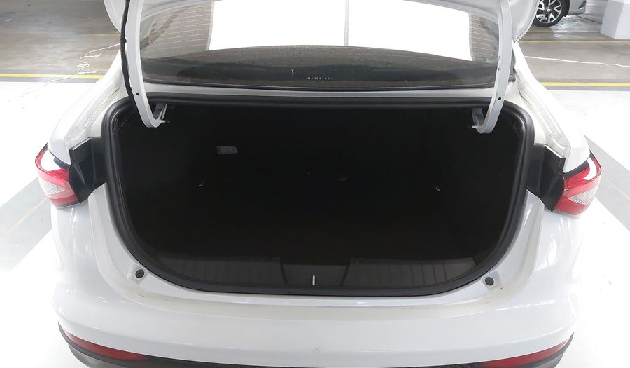 Fiat Cronos 1.8 HGT AUTO Sedan 2021