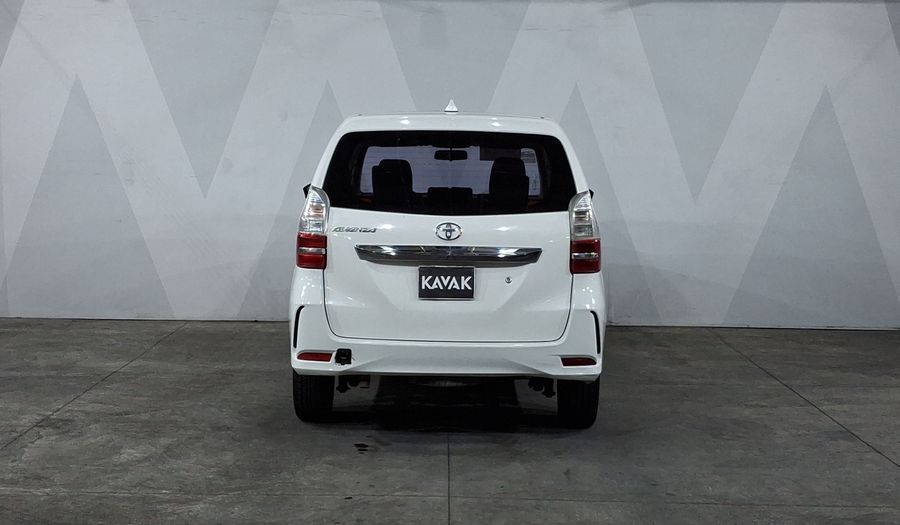 Toyota Avanza 1.5 LE Minivan 2021