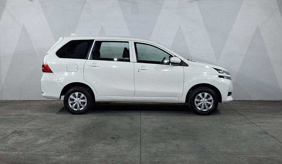 Toyota Avanza 1.5 LE Minivan 2021