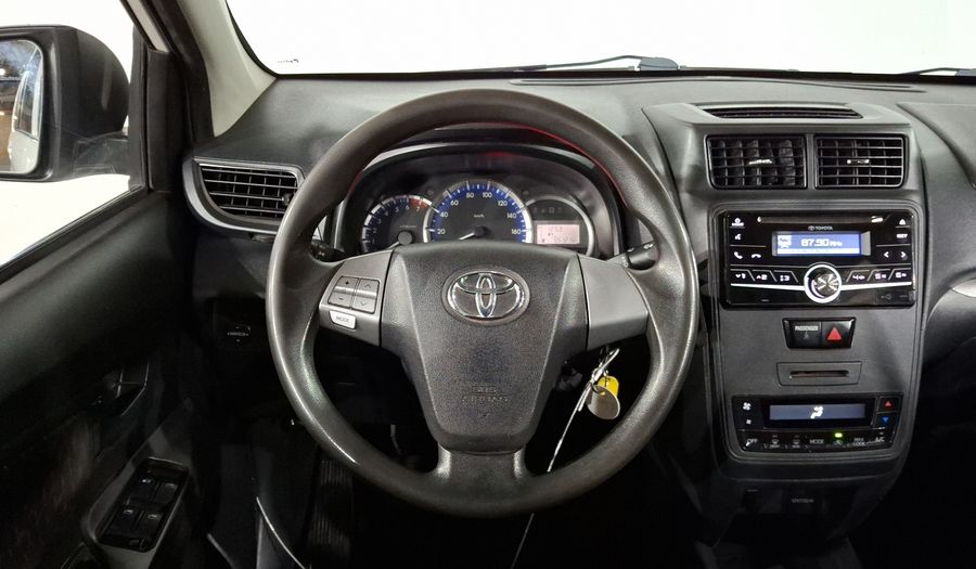 Toyota Avanza 1.5 LE Minivan 2021