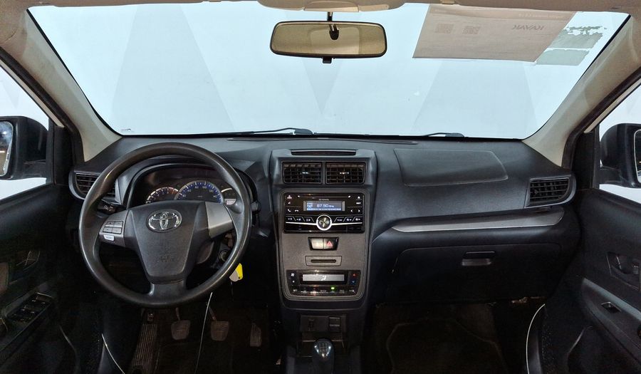 Toyota Avanza 1.5 LE Minivan 2021