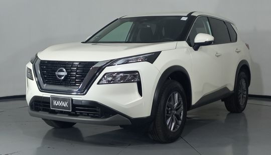 Nissan • X-Trail