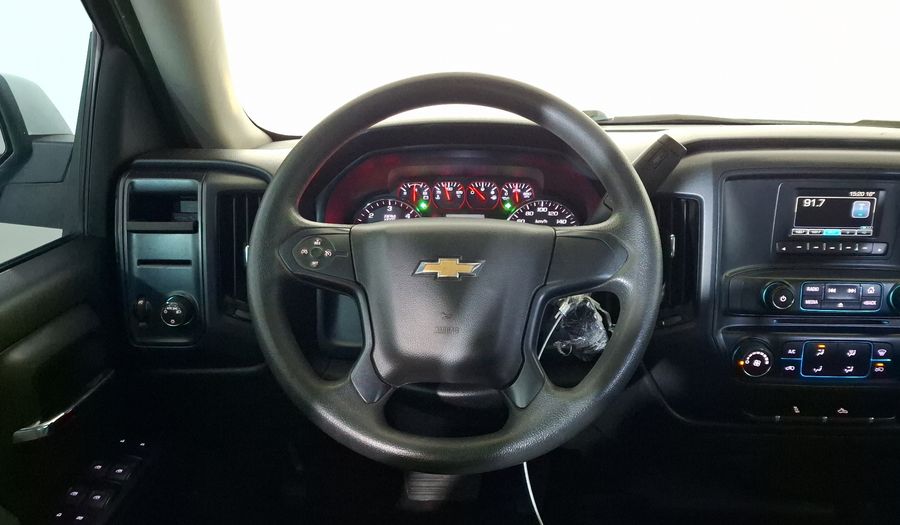 Chevrolet Silverado 2500 5.3 DOBLE CABINA K AT 4WD Pickup 2017