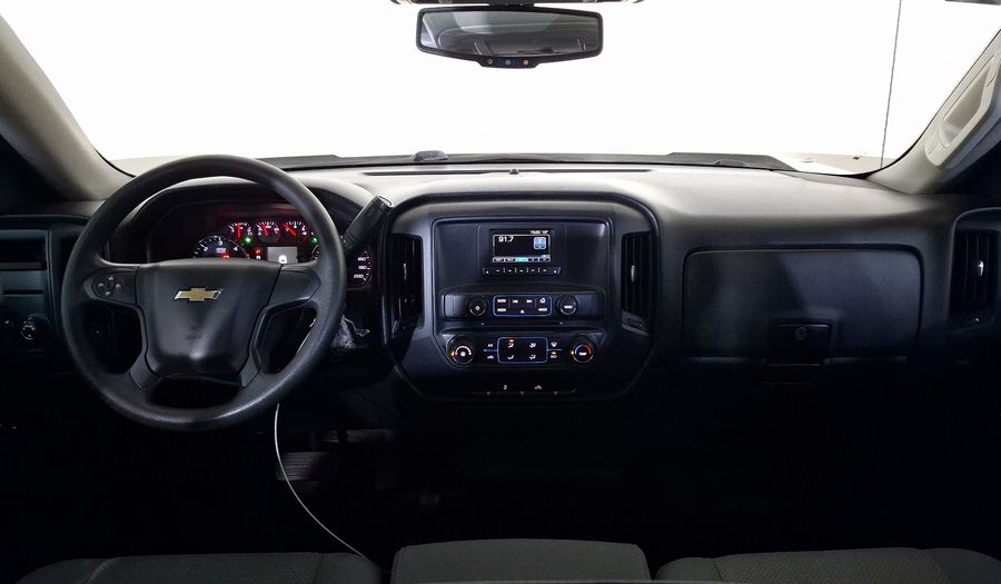 Chevrolet Silverado 2500 5.3 DOBLE CABINA K AT 4WD Pickup 2017