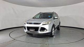 Ford • Escape
