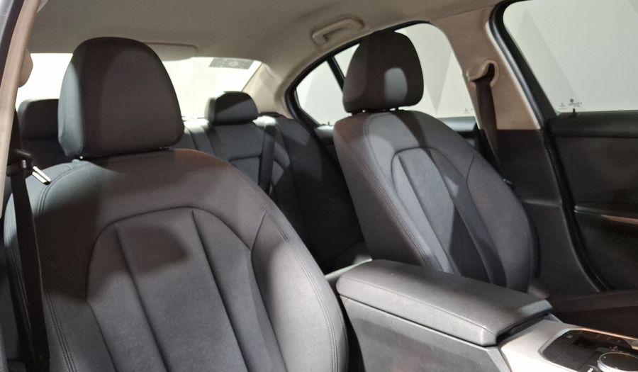 Bmw Serie 3 2.0 320I AUTO Sedan 2021