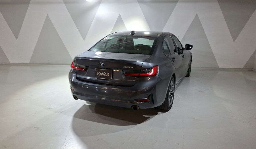 Bmw Serie 3 2.0 320I AUTO Sedan 2021