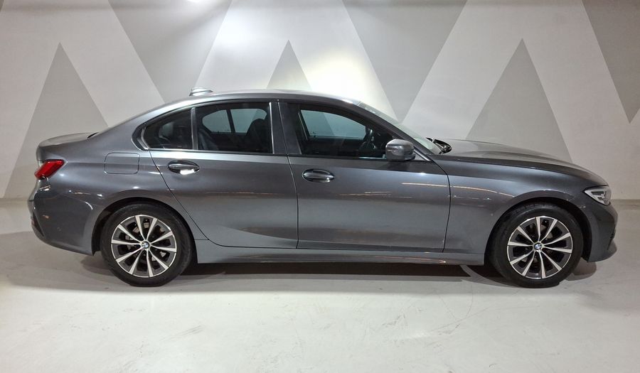 Bmw Serie 3 2.0 320I AUTO Sedan 2021