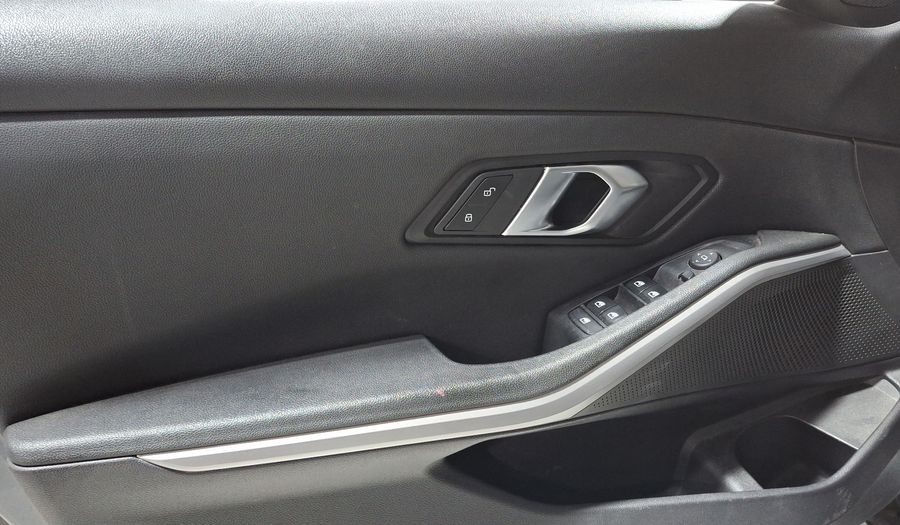 Bmw Serie 3 2.0 320I AUTO Sedan 2021