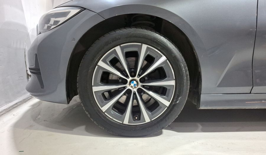 Bmw Serie 3 2.0 320I AUTO Sedan 2021