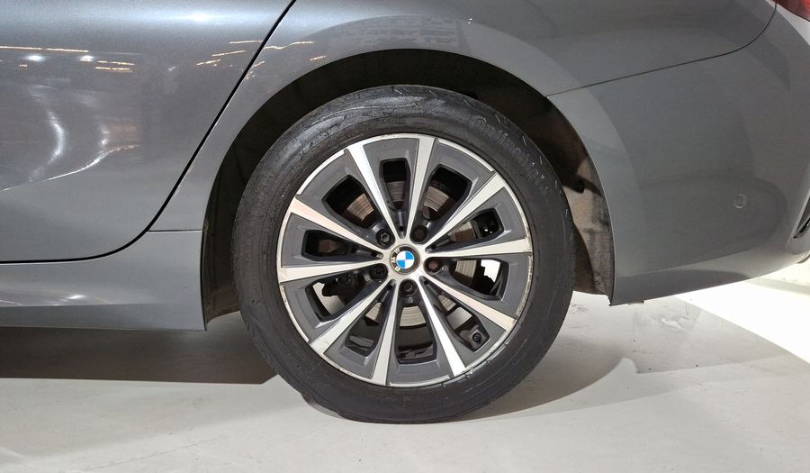 Bmw Serie 3 2.0 320I AUTO Sedan 2021