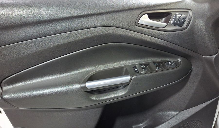 Ford Escape 2.0L TITANIUM AT Suv 2014