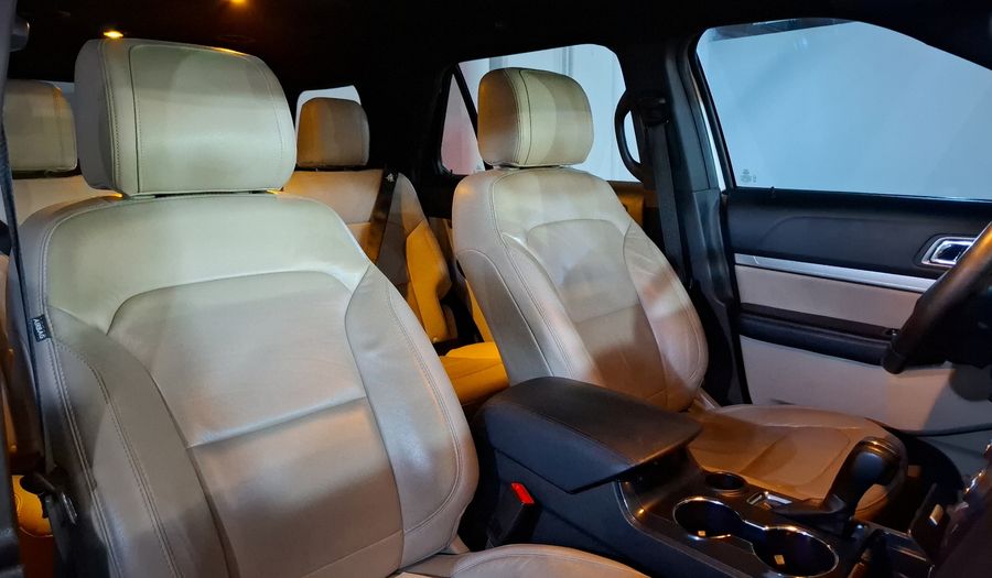 Ford Explorer 3.5 XLT AUTO Suv 2018