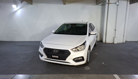 Hyundai • Accent