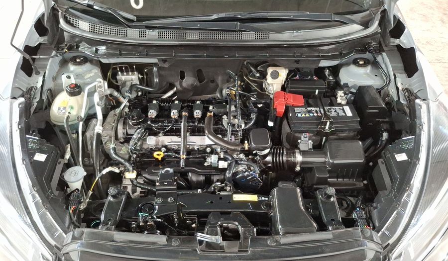 Nissan Kicks 1.6 PLATINUM LTS XTRONIC Suv 2023