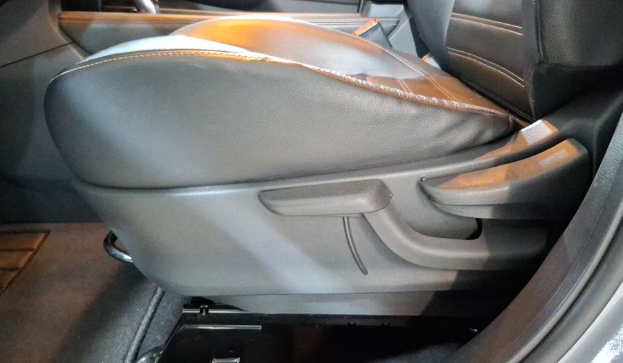 Nissan Kicks 1.6 PLATINUM LTS XTRONIC Suv 2023