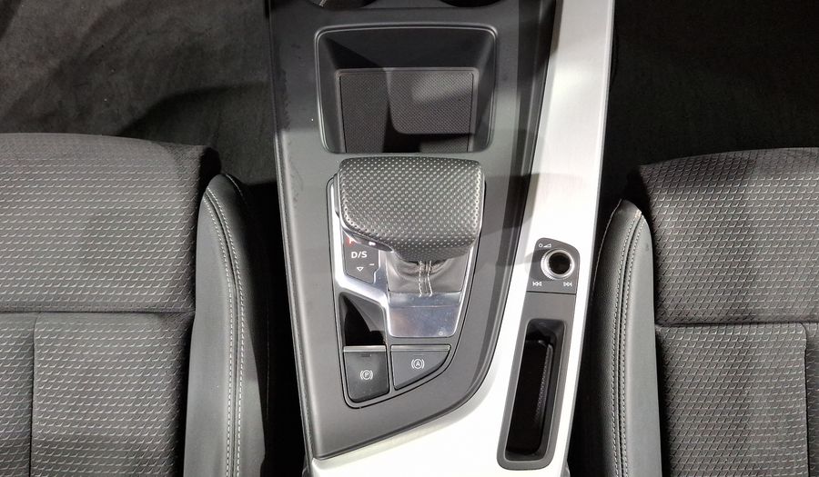 Audi A5 Coupe 2.0 MHEV 40 TFSI S LINE DCT 2023