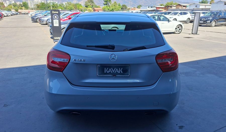 Mercedes Benz Clase A 1.6 180 Hatchback 2016