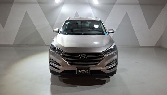 Hyundai • Tucson