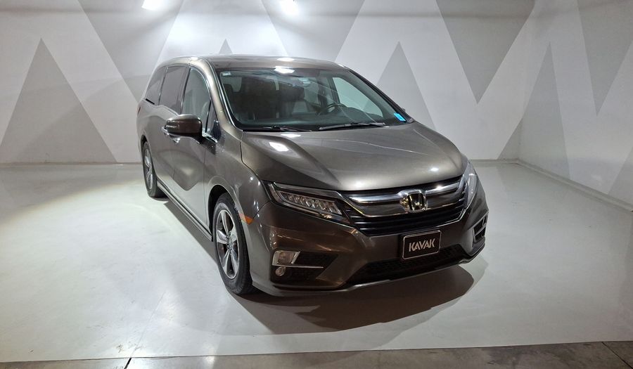 Honda Odyssey 3.5 TOURING AUTO Minivan 2018