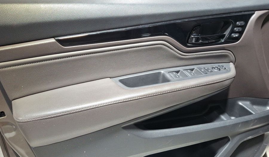 Honda Odyssey 3.5 TOURING AUTO Minivan 2018