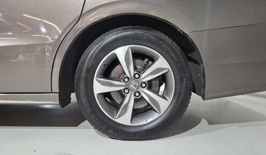 Honda Odyssey 3.5 TOURING AUTO Minivan 2018