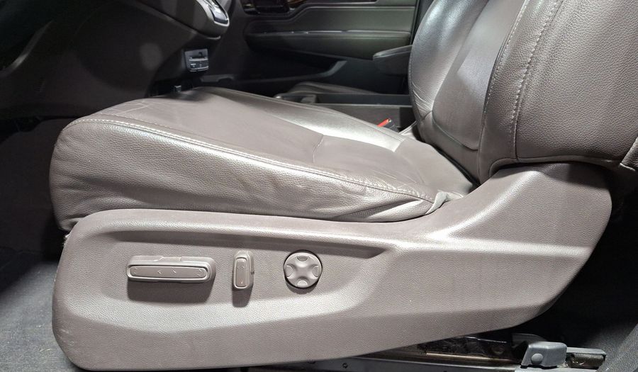 Honda Odyssey 3.5 TOURING AUTO Minivan 2018